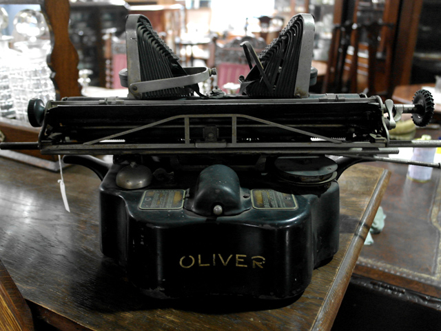 OLIVER　タイプライター アンティーク 機械もの