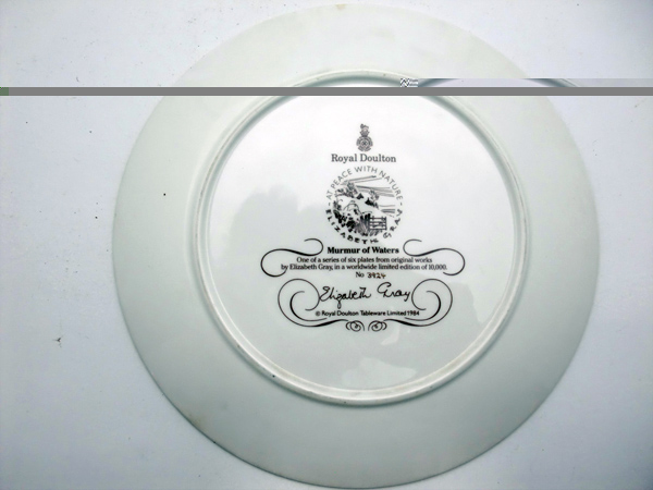 ロイヤルドルトン（Royal Doulton)　飾り皿　Elizabeth Gray アンティーク 飾り用プレート