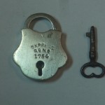 特集　パドロック